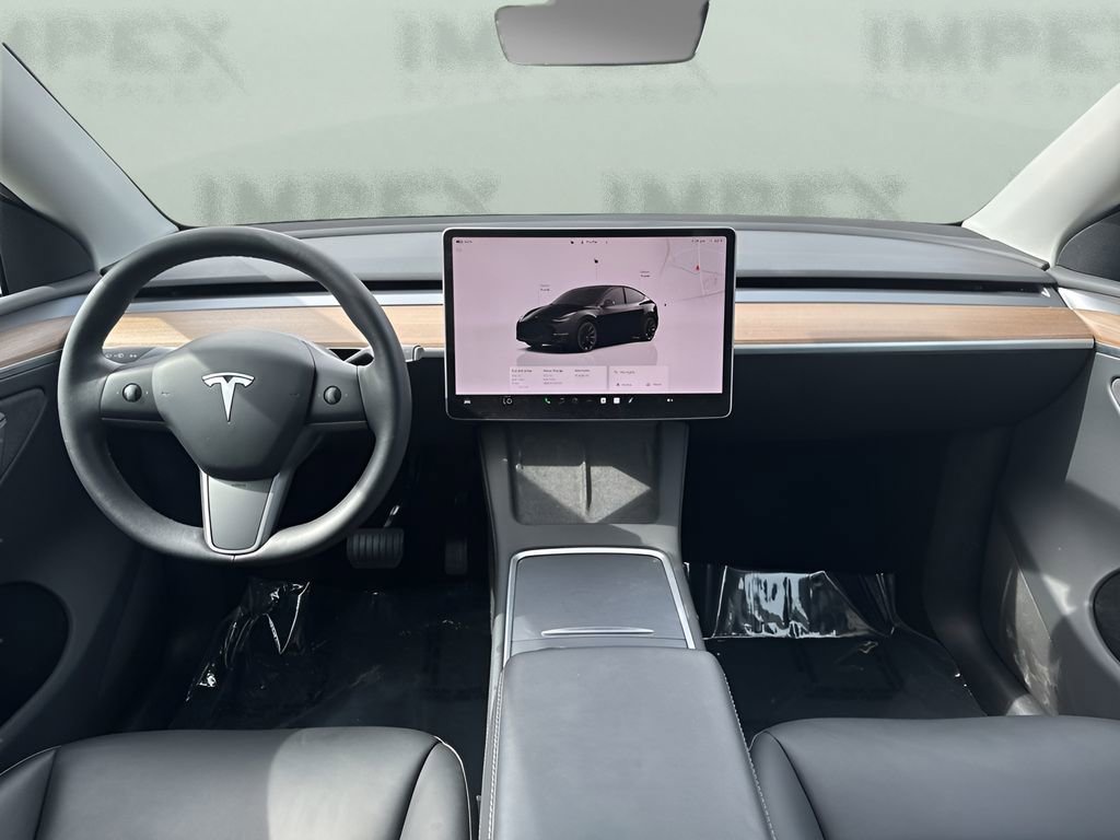 Used 2023 Tesla Model Y Long Range image 14