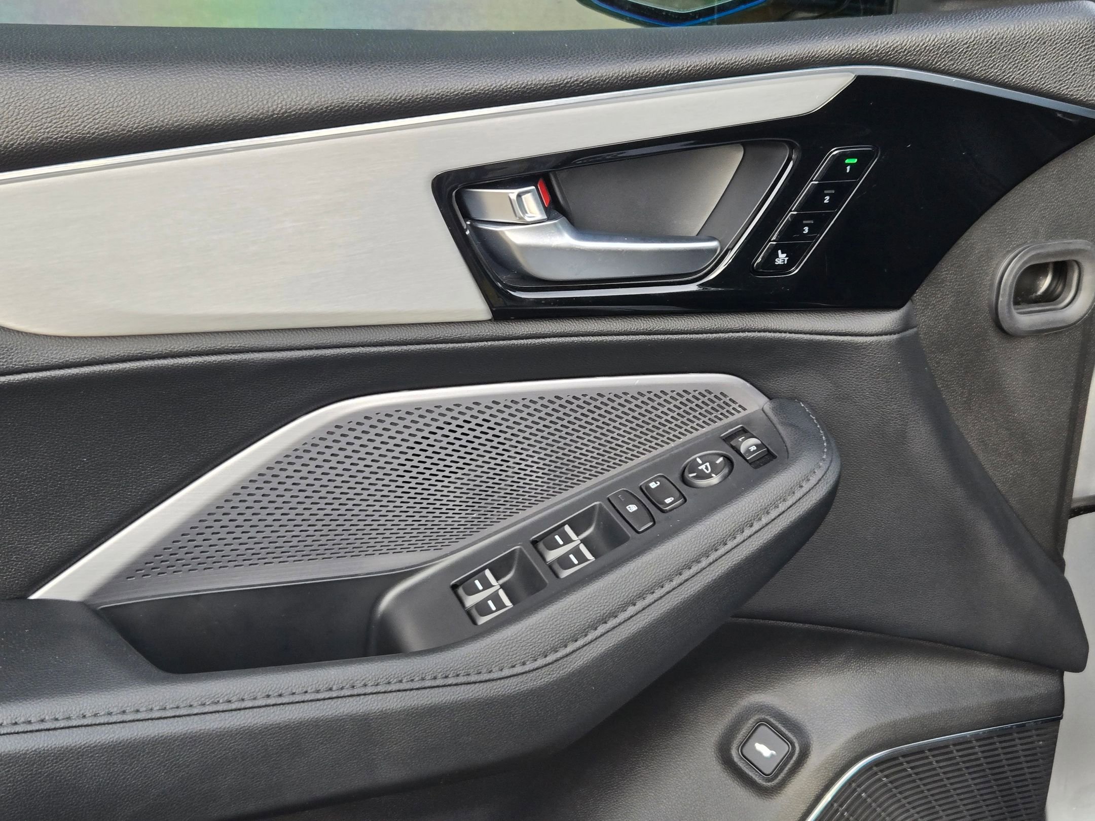 Used 2026 Acura MDX FWD image 11