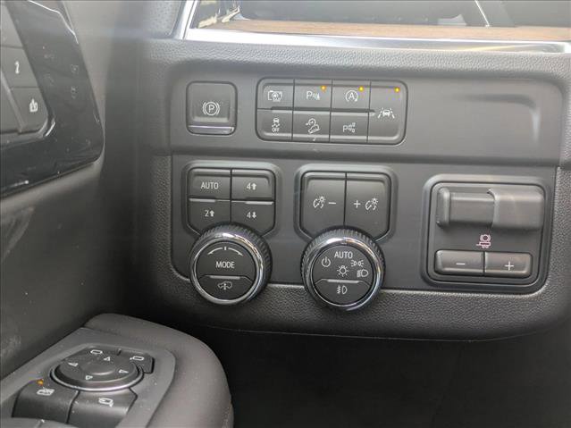 New 2026 Chevrolet Suburban High Country image 16