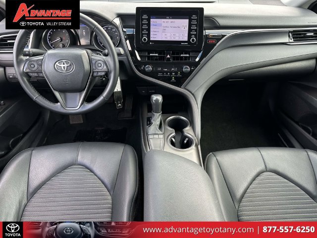 Used 2024 Toyota Camry SE FWD image 17