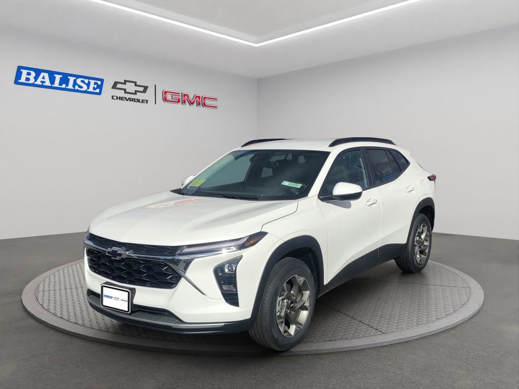 New 2025 Chevrolet Trax LT w/ Driver Confidence Package image 2