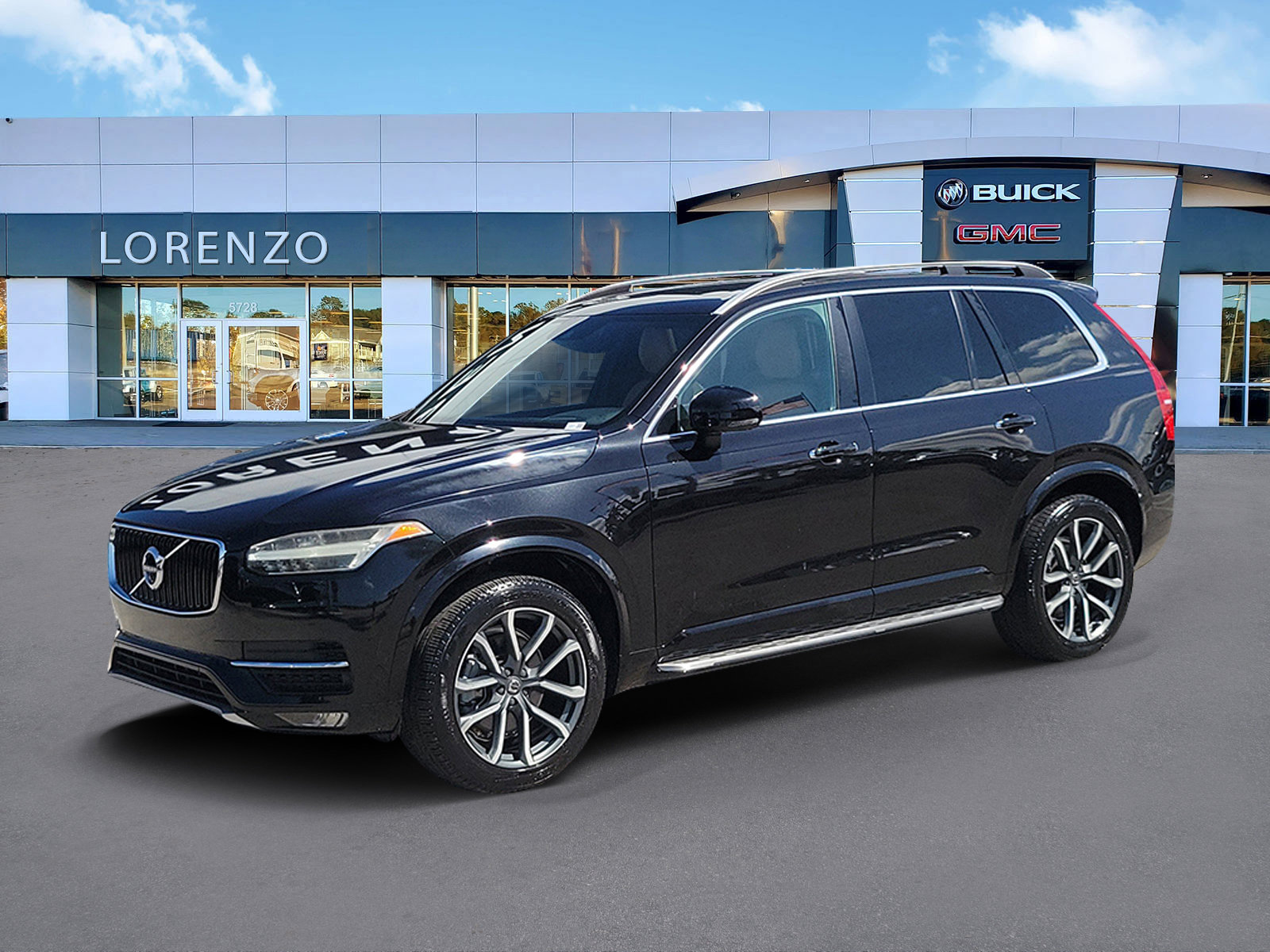Used 2016 Volvo XC90 T6 Momentum w/ Momentum Plus Package image 1