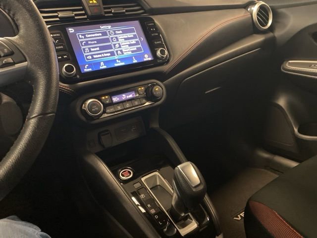 Used 2024 Nissan Versa SR image 38