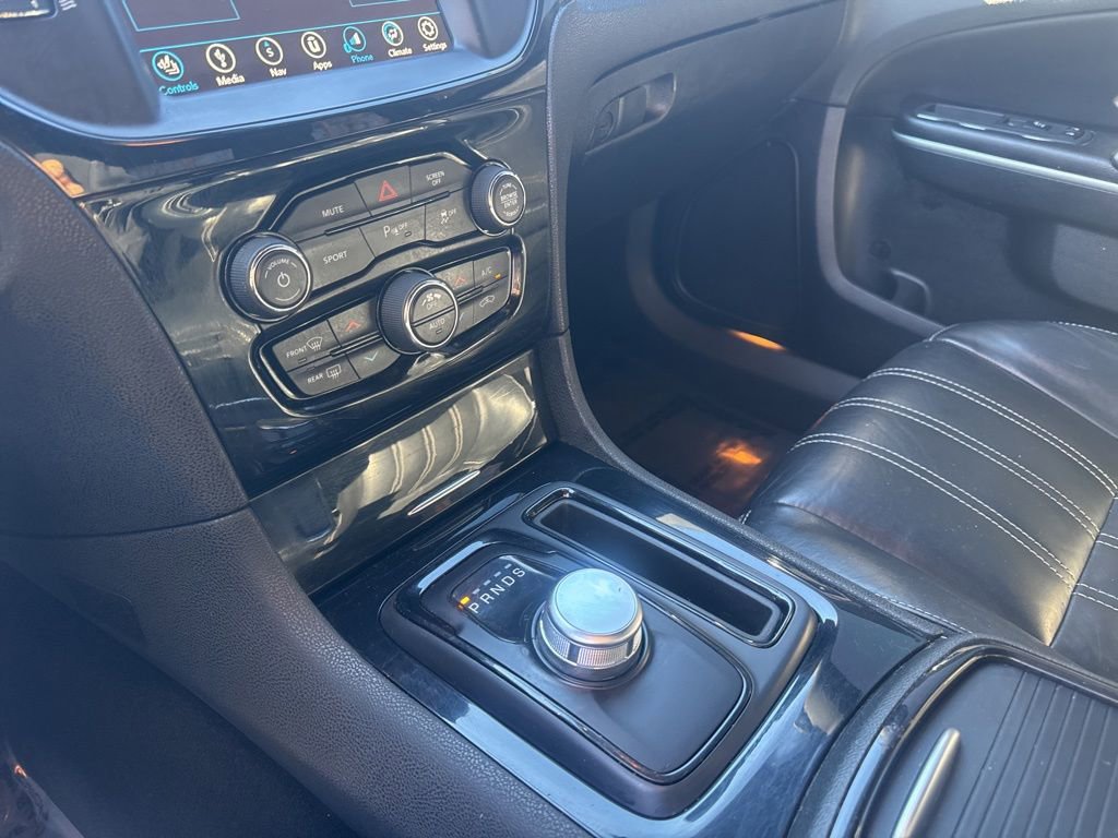 Used 2023 Chrysler 300 S image 19