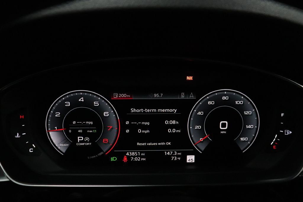 Used 2019 Audi A8 L 3.0T image 38