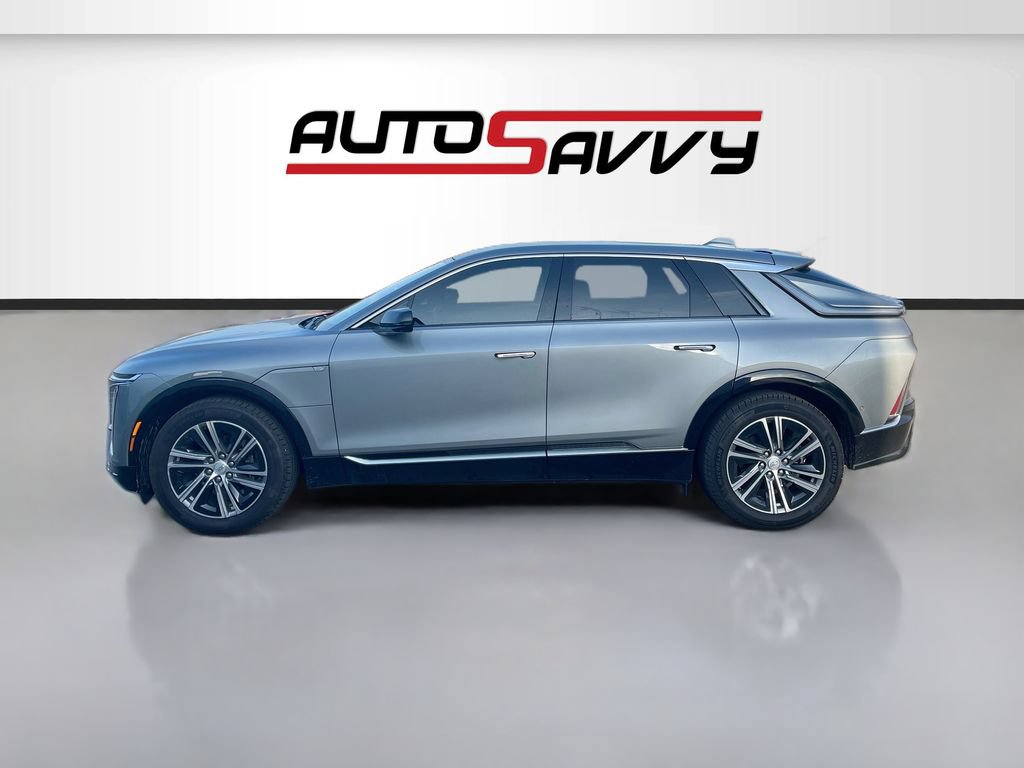 Used 2026 Cadillac Lyriq Luxury RWD image 4