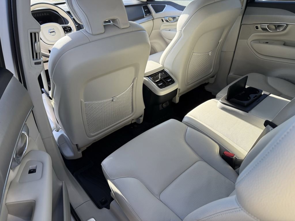 Certified 2024 Volvo XC90 B5 Core w/ Protection Package Premier image 30