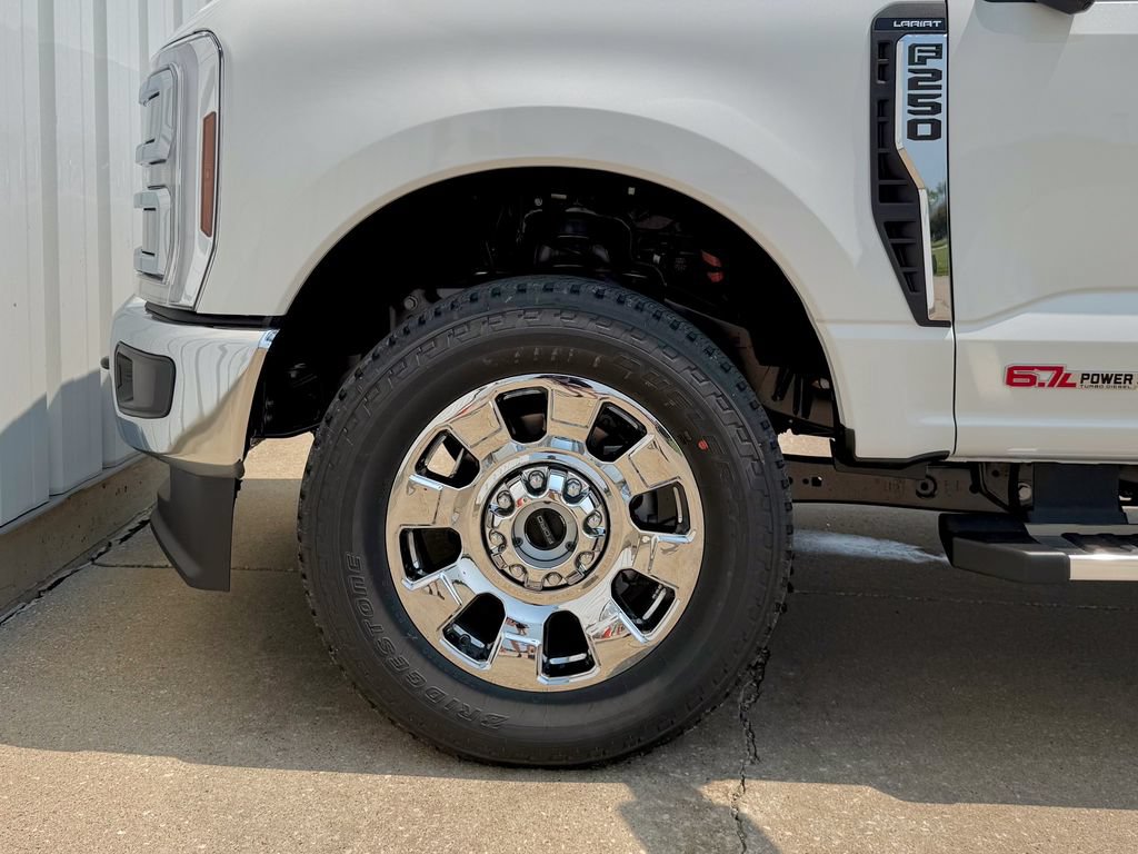 New 2026 Ford F250 Lariat w/ Chrome Package AWD/4WD image 35