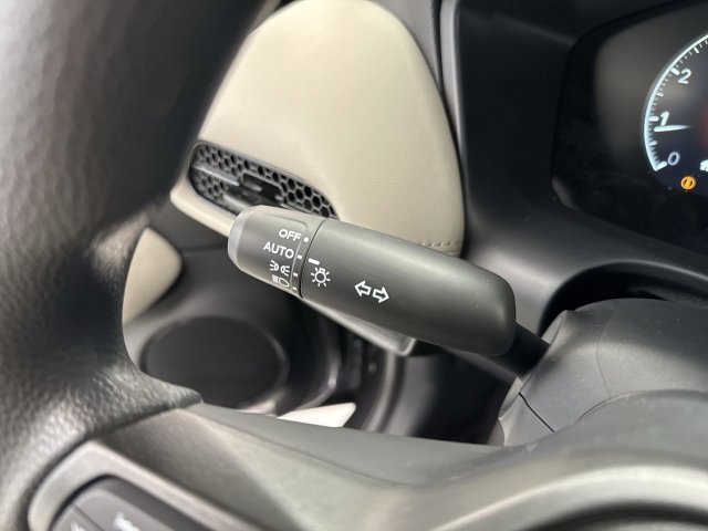 New 2027 Honda HR-V LX image 14