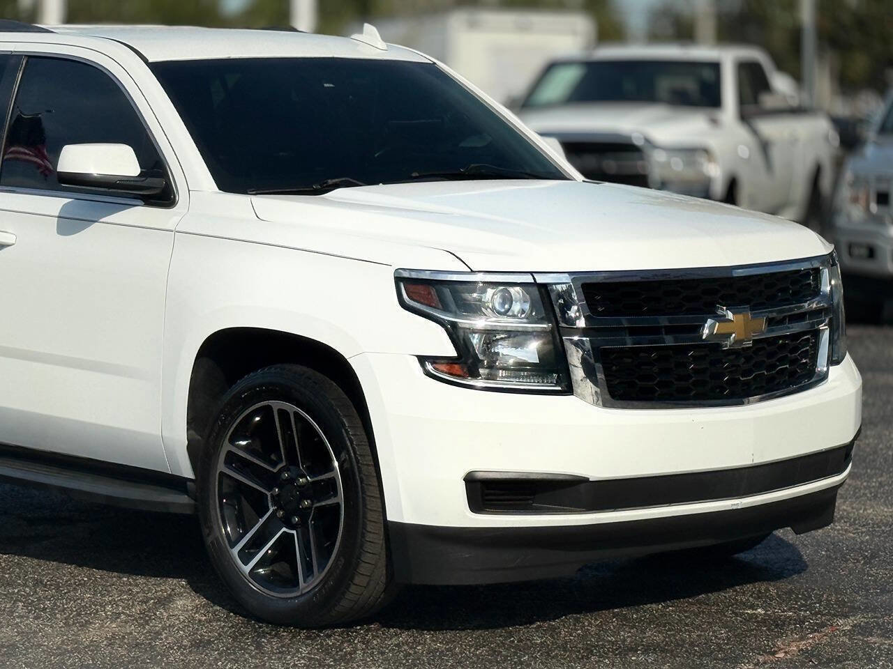 Used 2015 Chevrolet Tahoe LT image 12