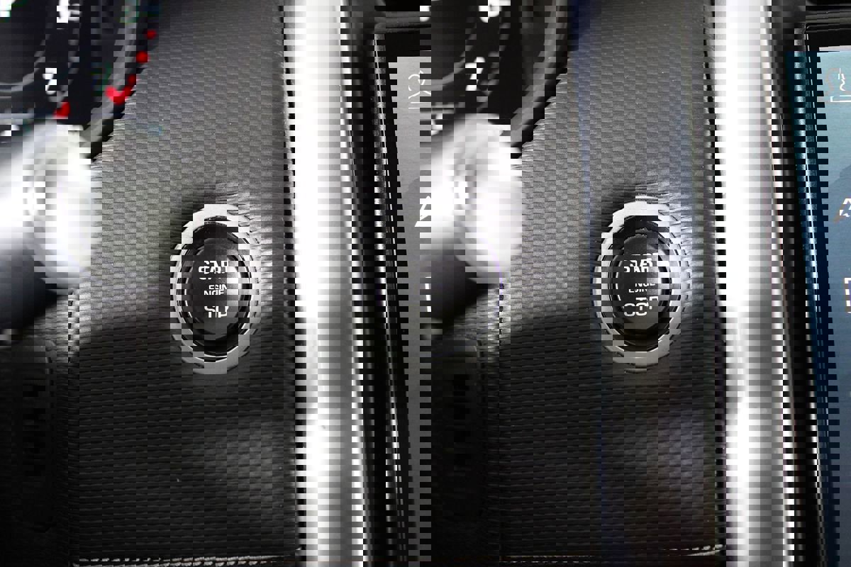 Used 2022 Land Rover Discovery S R-Dynamic image 17