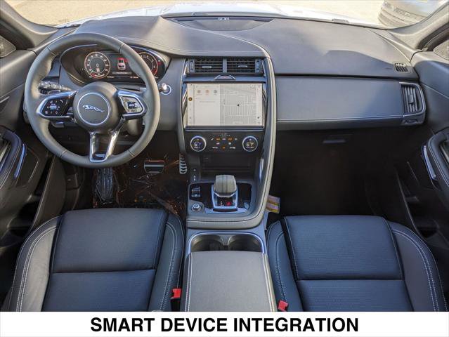 New 2024 Jaguar E-PACE R-Dynamic SE image 11