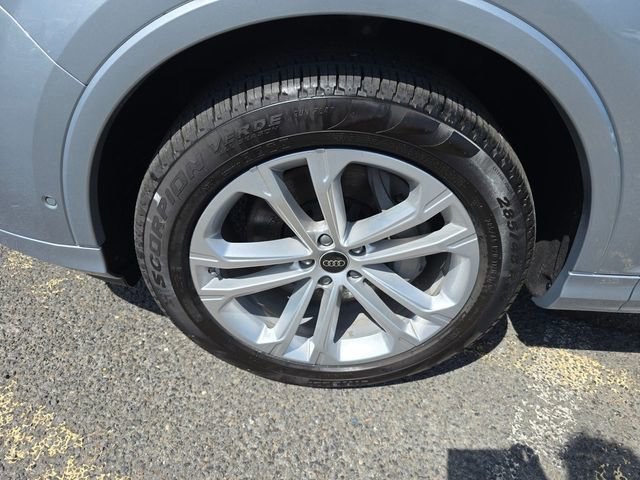 Used 2025 Audi Q7 3.0T Premium Plus image 7