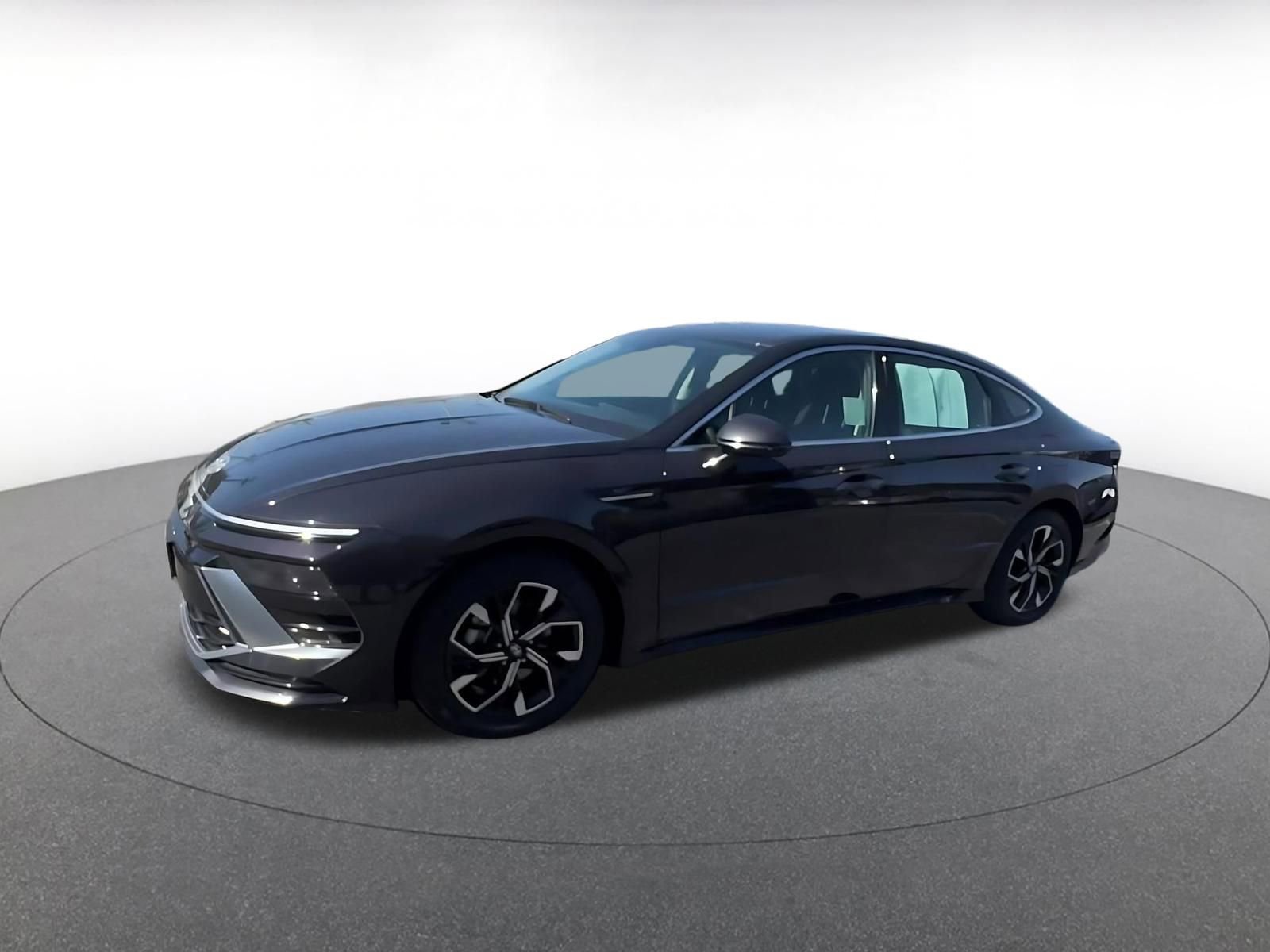 Used 2025 Hyundai Sonata SEL image 9