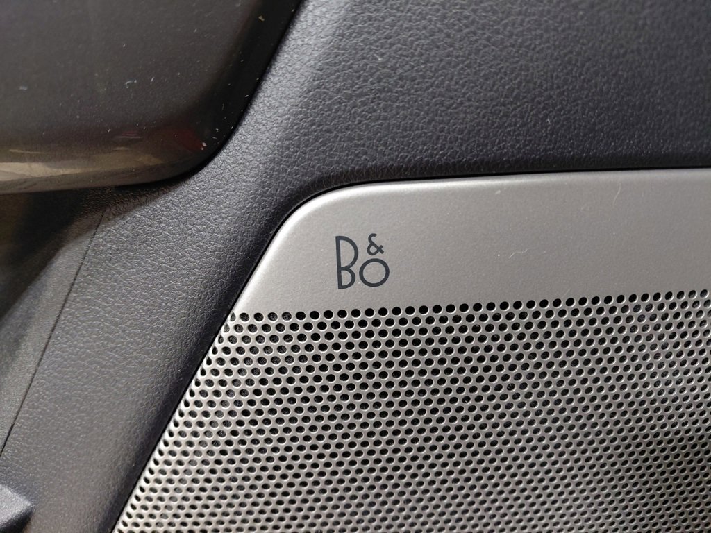 Certified 2022 Ford F150 XLT w/ Equipment Group 302A High image 8