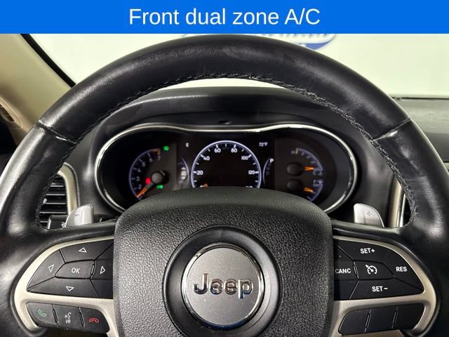 Used 2016 Jeep Grand Cherokee Laredo w/ Quick Order Package 23E AWD/4WD image 11