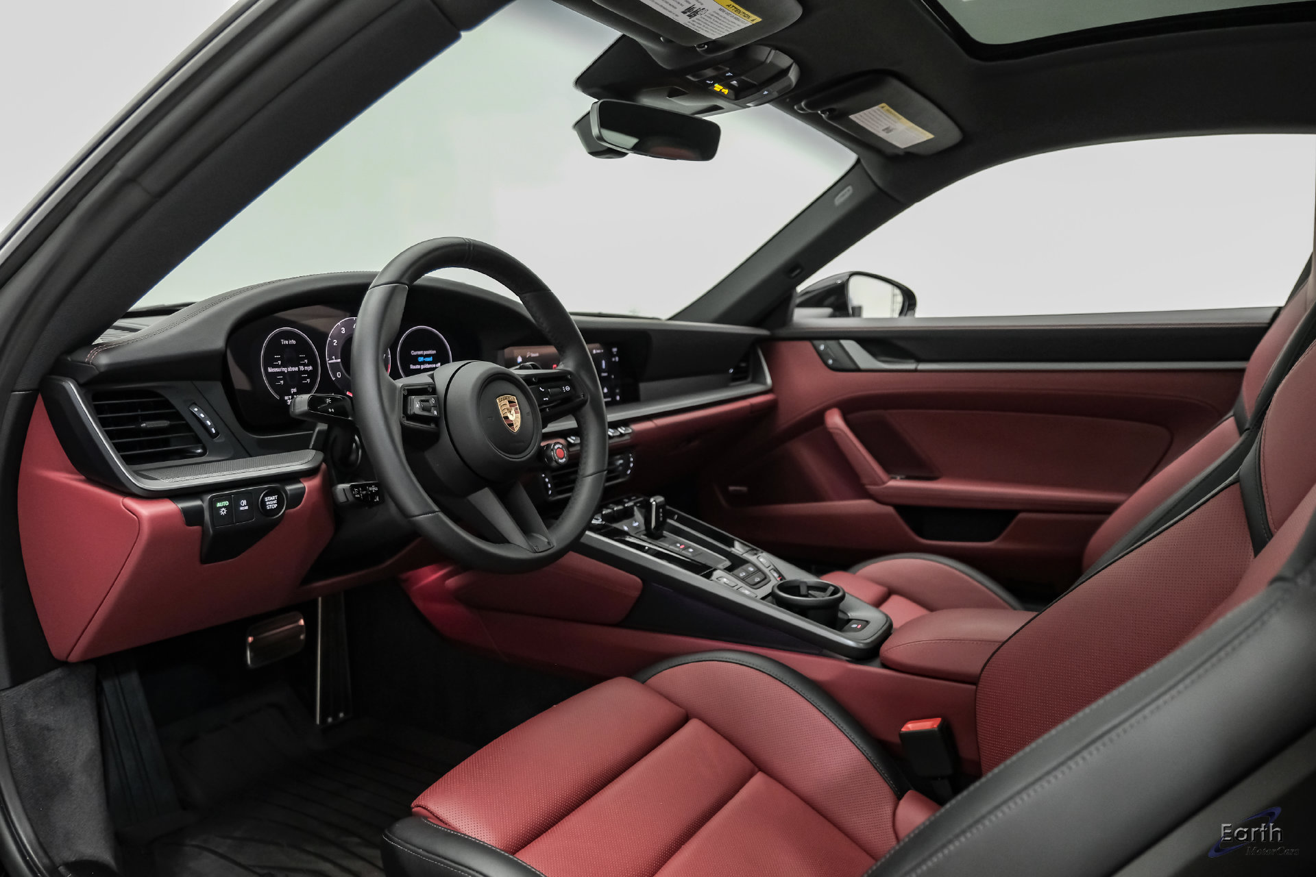 Used 2025 Porsche 911 Carrera S RWD image 32