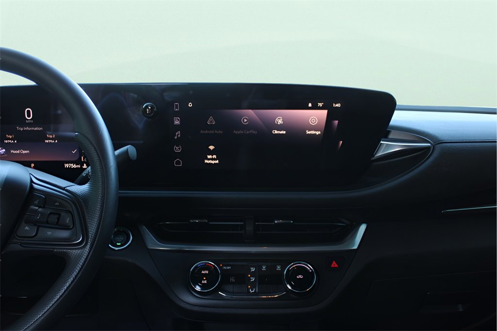 Used 2024 Buick Envista Preferred w/ Convenience II Package image 18