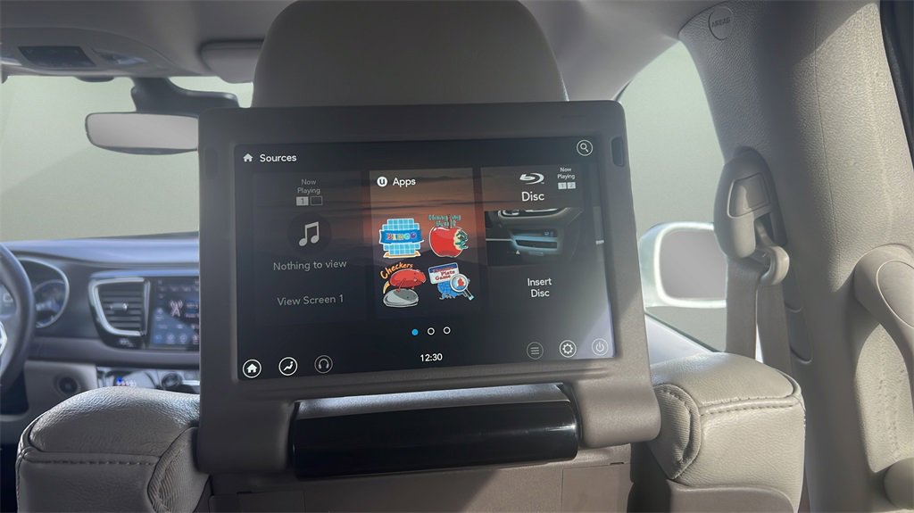 Used 2020 Chrysler Pacifica Touring-L Plus w/ Advanced Safetytec Group image 31