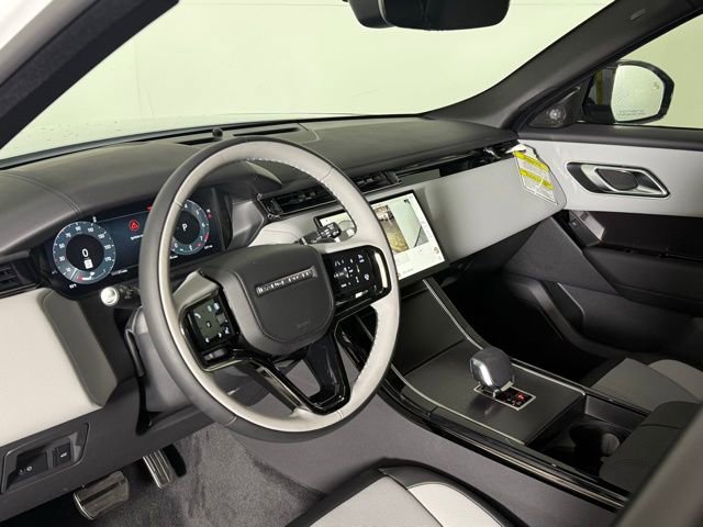 New 2026 Land Rover Range Rover Velar Dynamic SE image 6