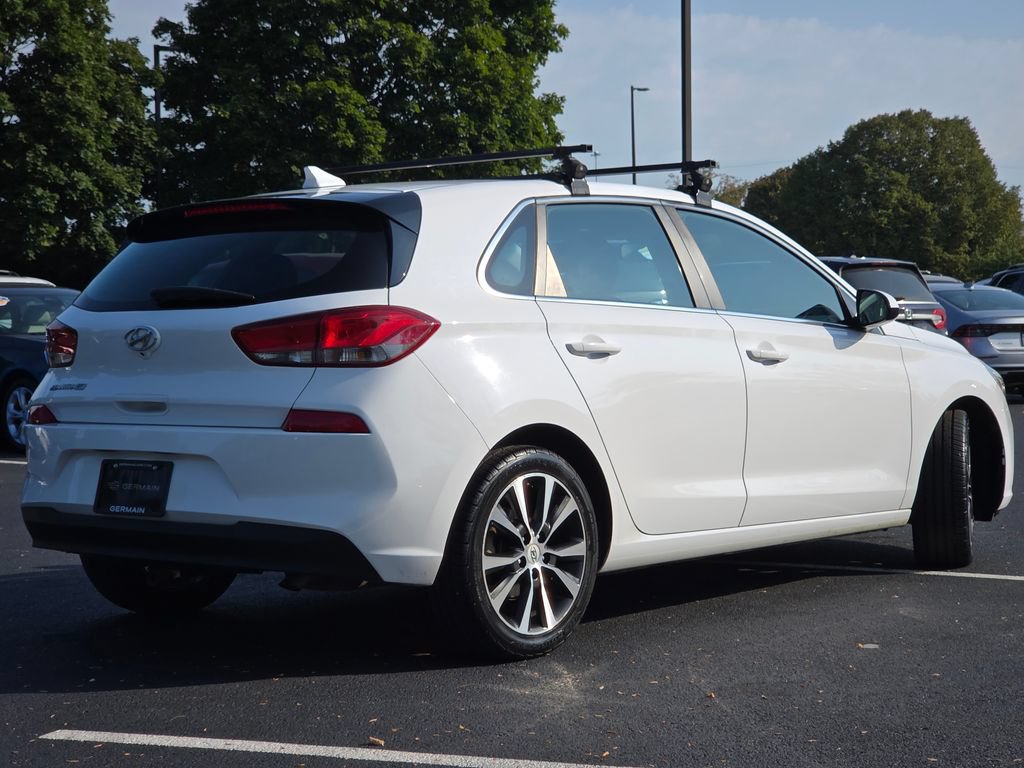 Used 2018 Hyundai Elantra GT FWD image 19