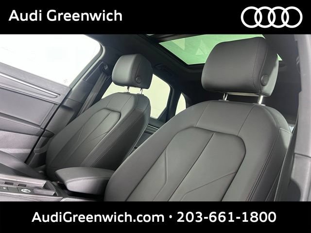 Used 2024 Audi Q3 2.0T Premium w/ Convenience Package AWD/4WD image 22