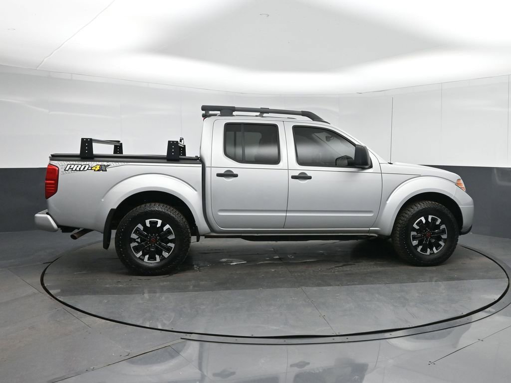 Used 2021 Nissan Frontier PRO-4X w/ Pro-4x Utility Package image 8