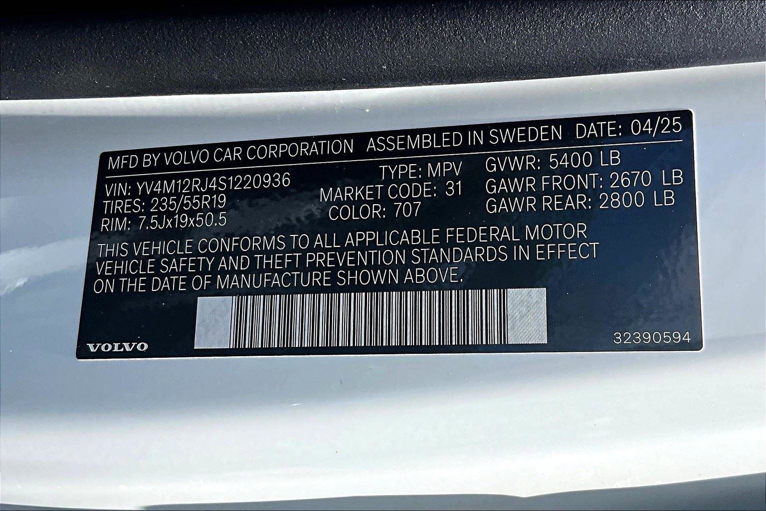 Used 2025 Volvo XC60 B5 Core w/ Climate Package image 52