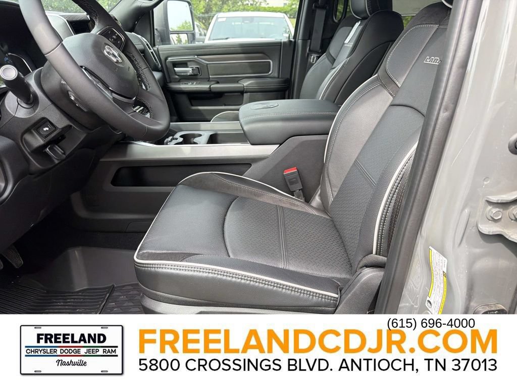 New 2026 RAM 2500 Laramie AWD/4WD image 21