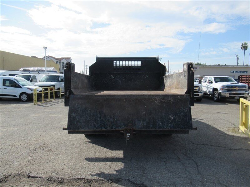 Used 2022 RAM 3500 Tradesman w/ Chrome Appearance Group RWD image 8