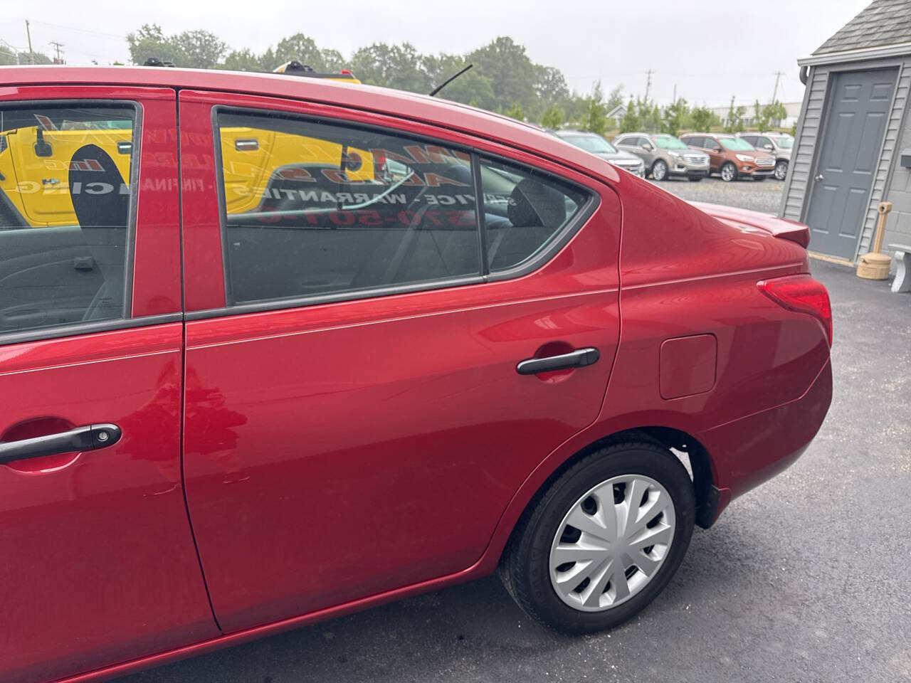 Used 2013 Nissan Versa S Plus FWD image 5