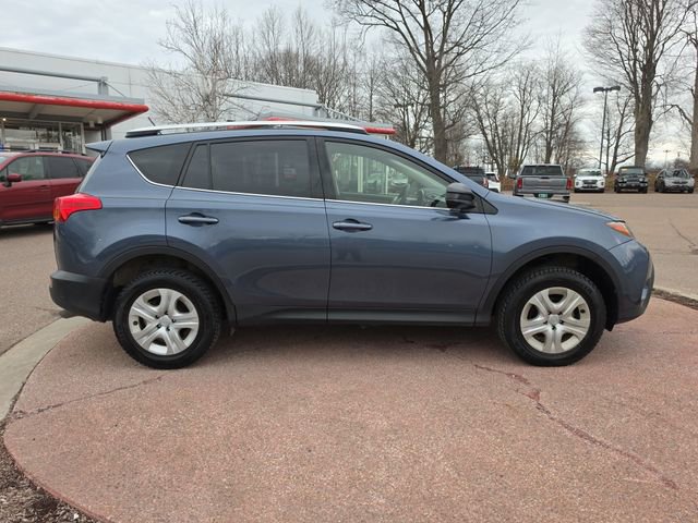 Used 2014 Toyota RAV4 LE AWD/4WD image 6