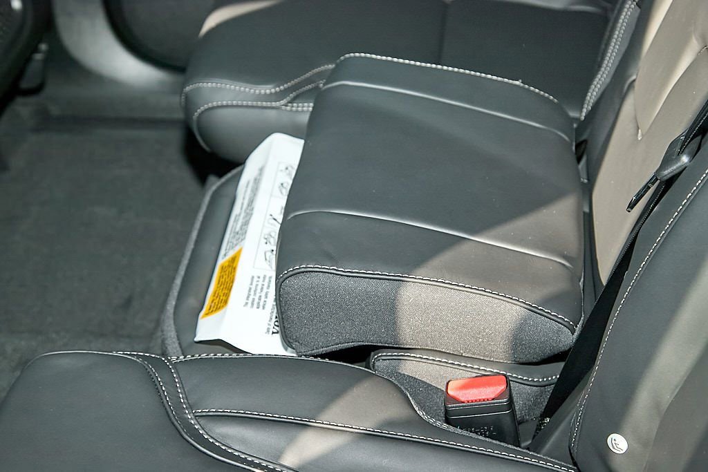 New 2026 Volvo XC90 B5 Ultra w/ Protection Package image 21