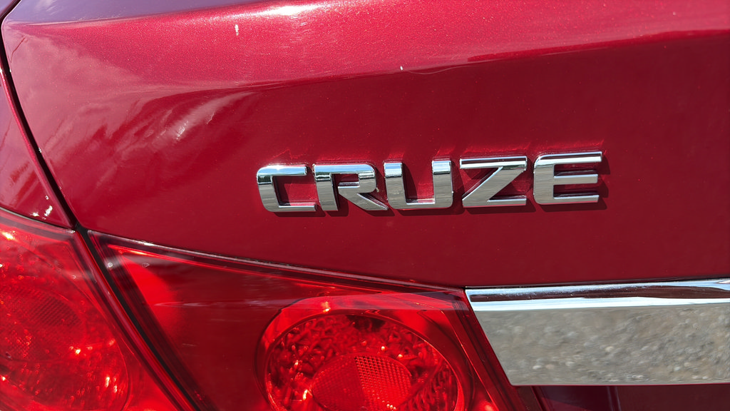 Used 2014 Chevrolet Cruze LT FWD image 30