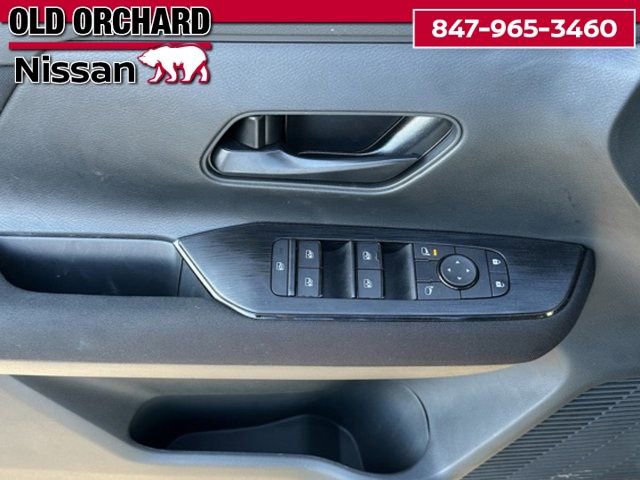 Used 2025 Nissan Kicks S image 7