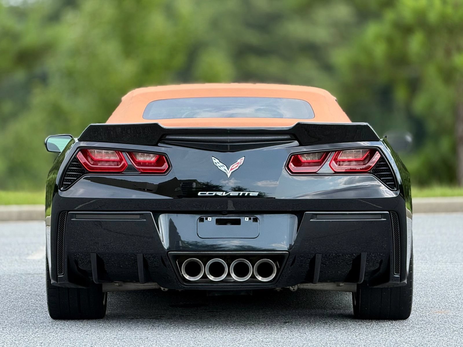 Used 2015 Chevrolet Corvette Stingray Convertible w/ 3LT Preferred Equipment Group RWD image 6