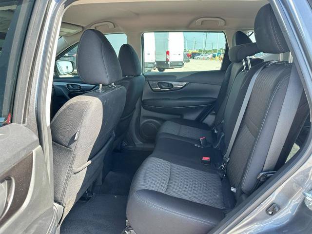 Used 2020 Nissan Rogue S FWD image 9