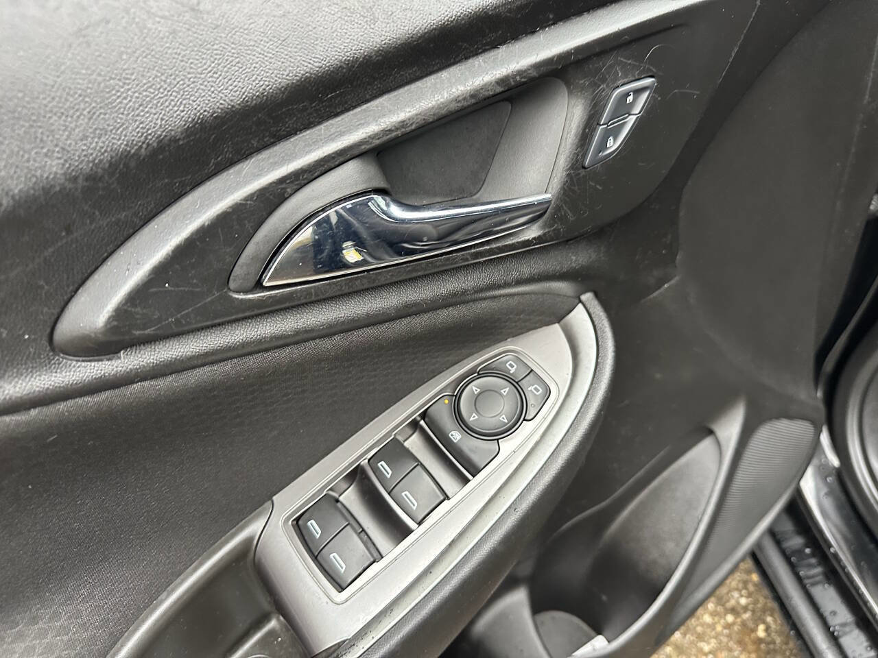 Used 2016 Chevrolet Malibu LS FWD image 19