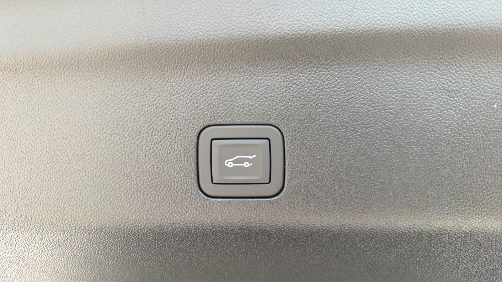 New 2026 GMC Yukon AT4 w/ LPO, Floor Liner Package AWD/4WD image 30