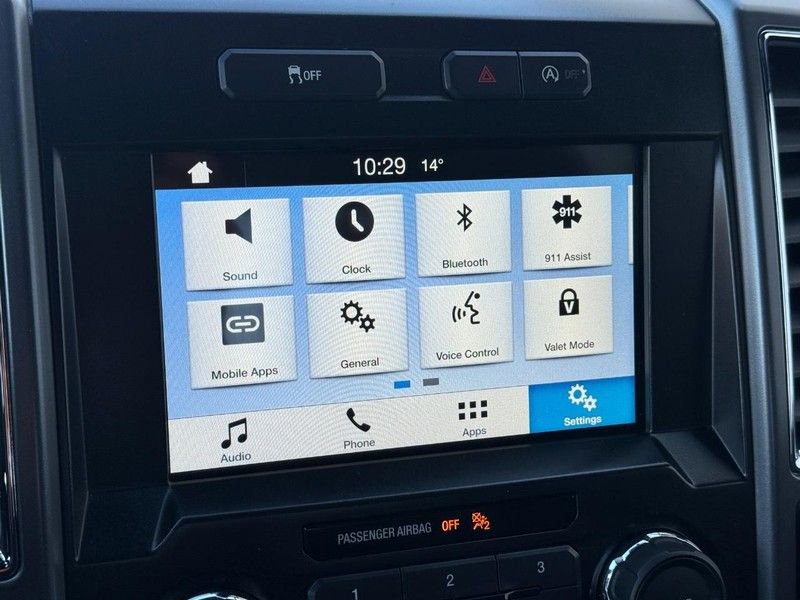 Used 2016 Ford F150 XLT w/ Equipment Group 302A Luxury image 16