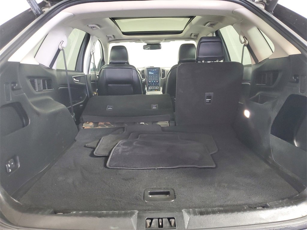 Used 2021 Ford Edge SEL w/ Convenience Package image 26