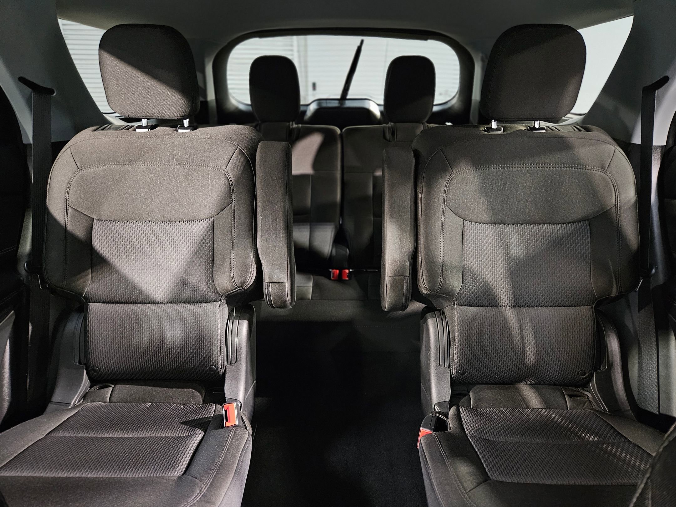 Used 2023 Ford Explorer XLT image 13