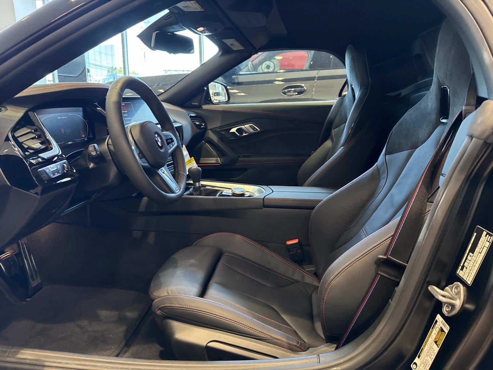 New 2026 BMW Z4 M40i RWD image 14