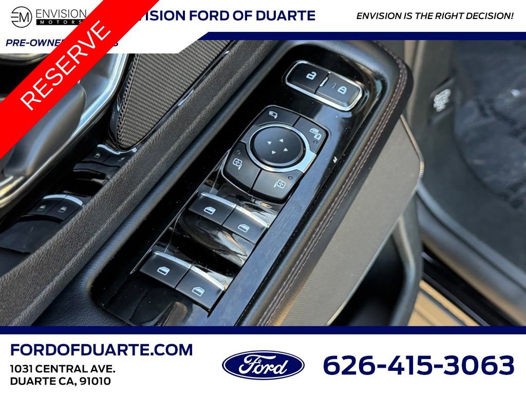 Used 2023 Lincoln Aviator Reserve image 16