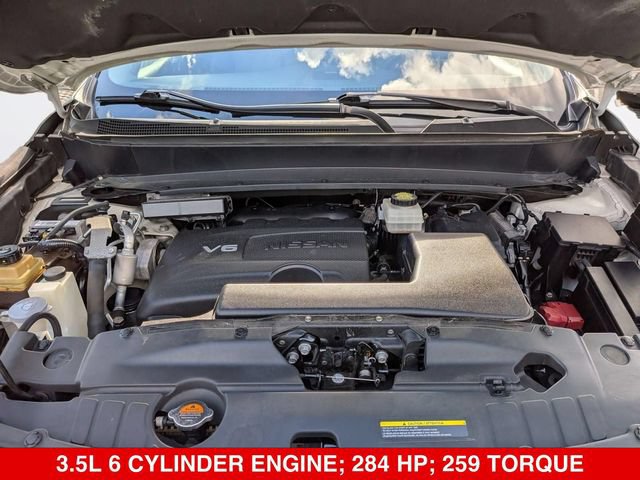 Used 2020 Nissan Pathfinder SL AWD/4WD image 40