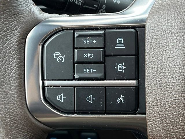 Used 2024 Ford Expedition King Ranch image 37