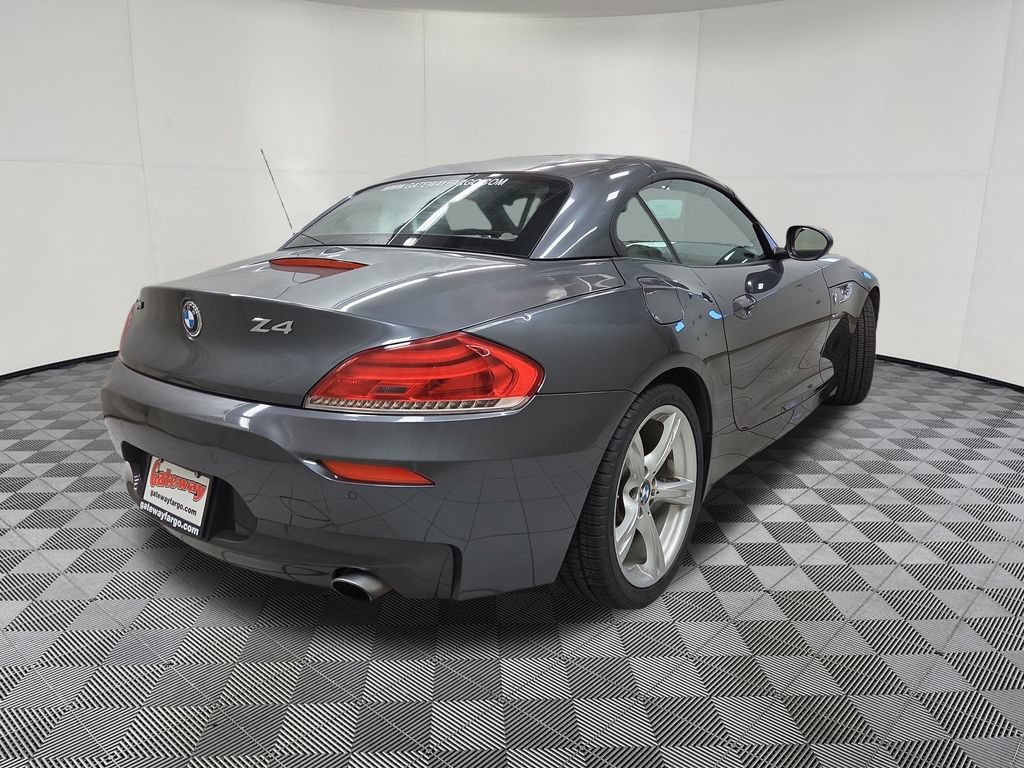 Used 2015 BMW Z4 sDrive35i RWD image 4