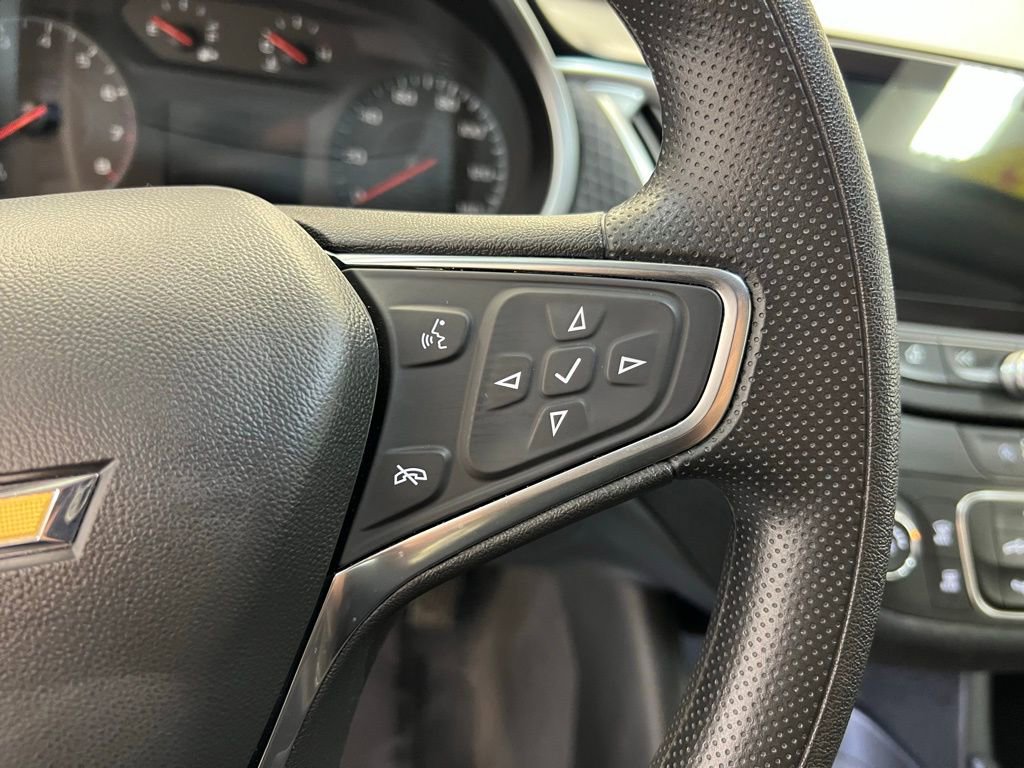 Used 2025 Chevrolet Malibu LS FWD image 20