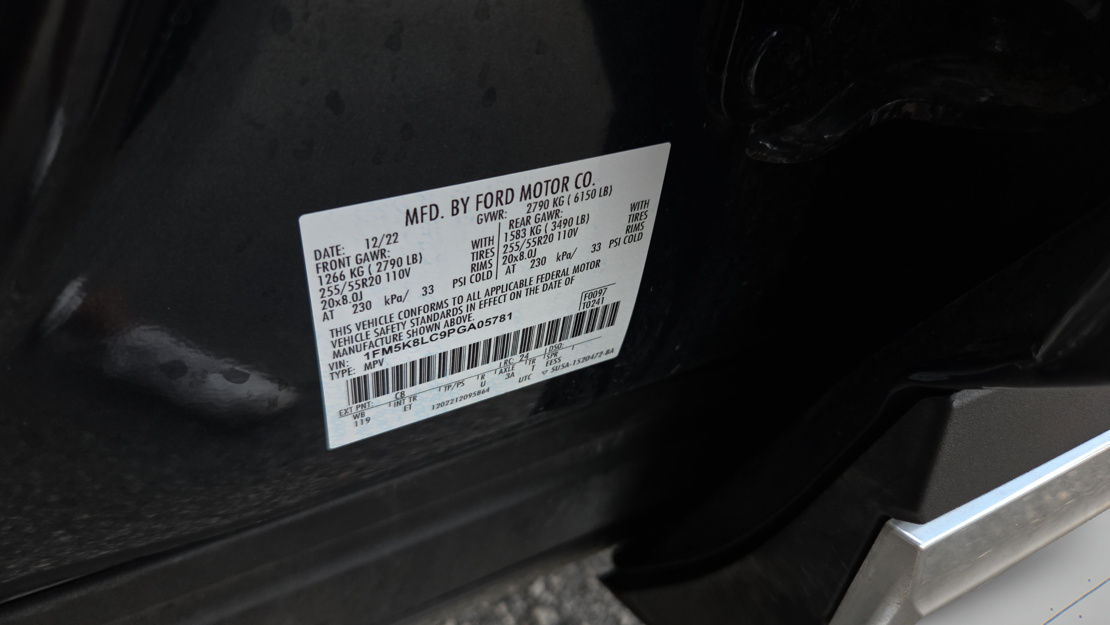 Used 2023 Ford Explorer King Ranch w/ Premium Technology Package AWD/4WD image 34