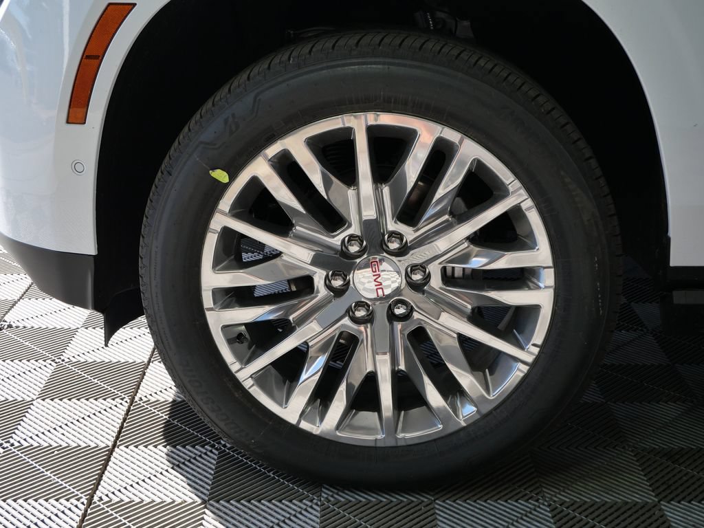 New 2026 GMC Yukon XL Denali w/ Denali Reserve Package AWD/4WD image 8